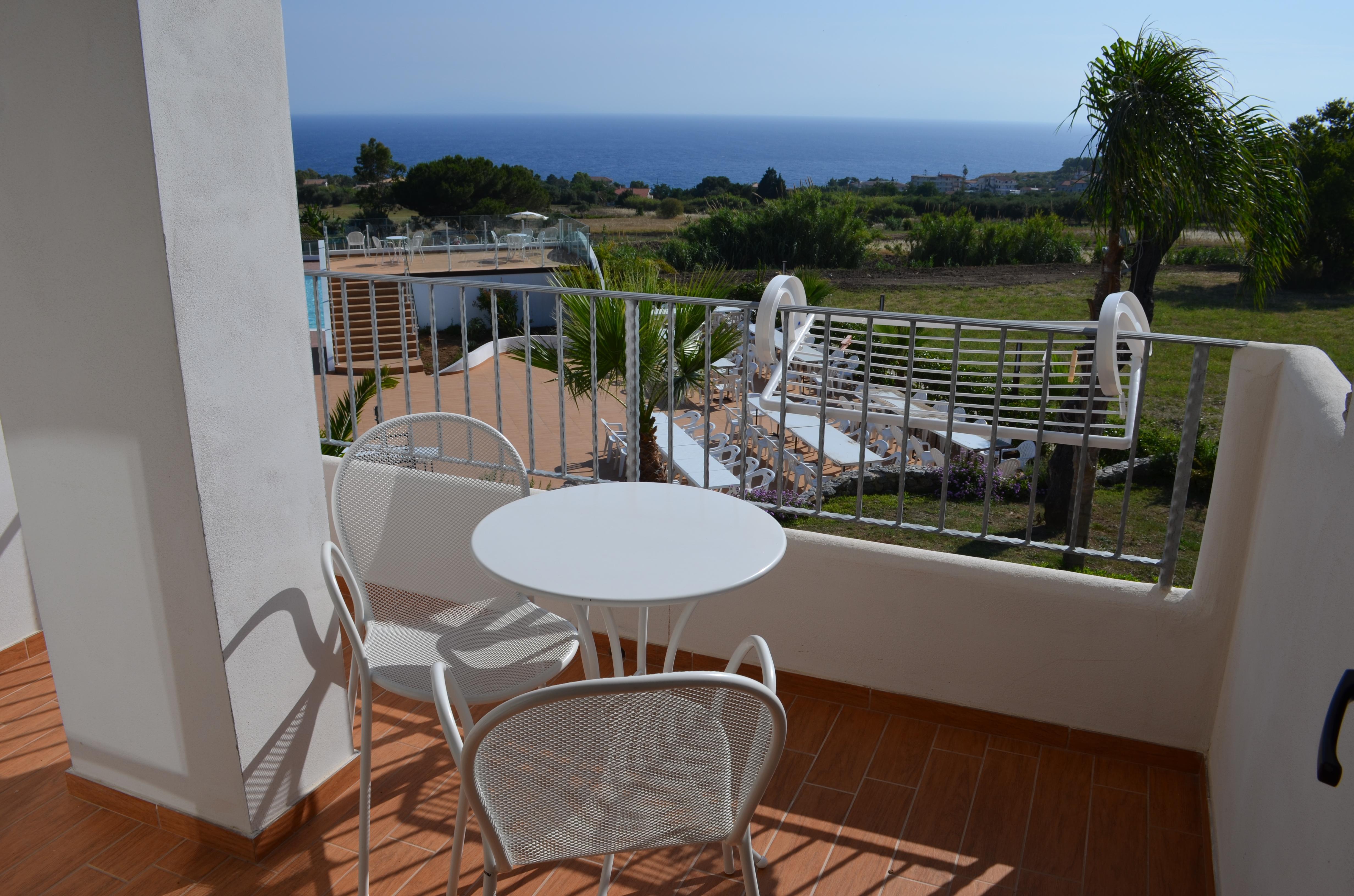 Hotel Marinella Capo Vaticano Exterior foto