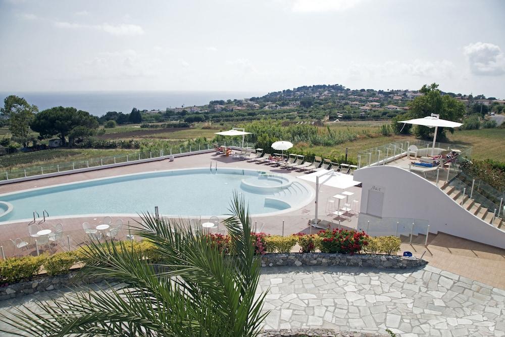 Hotel Marinella Capo Vaticano Exterior foto