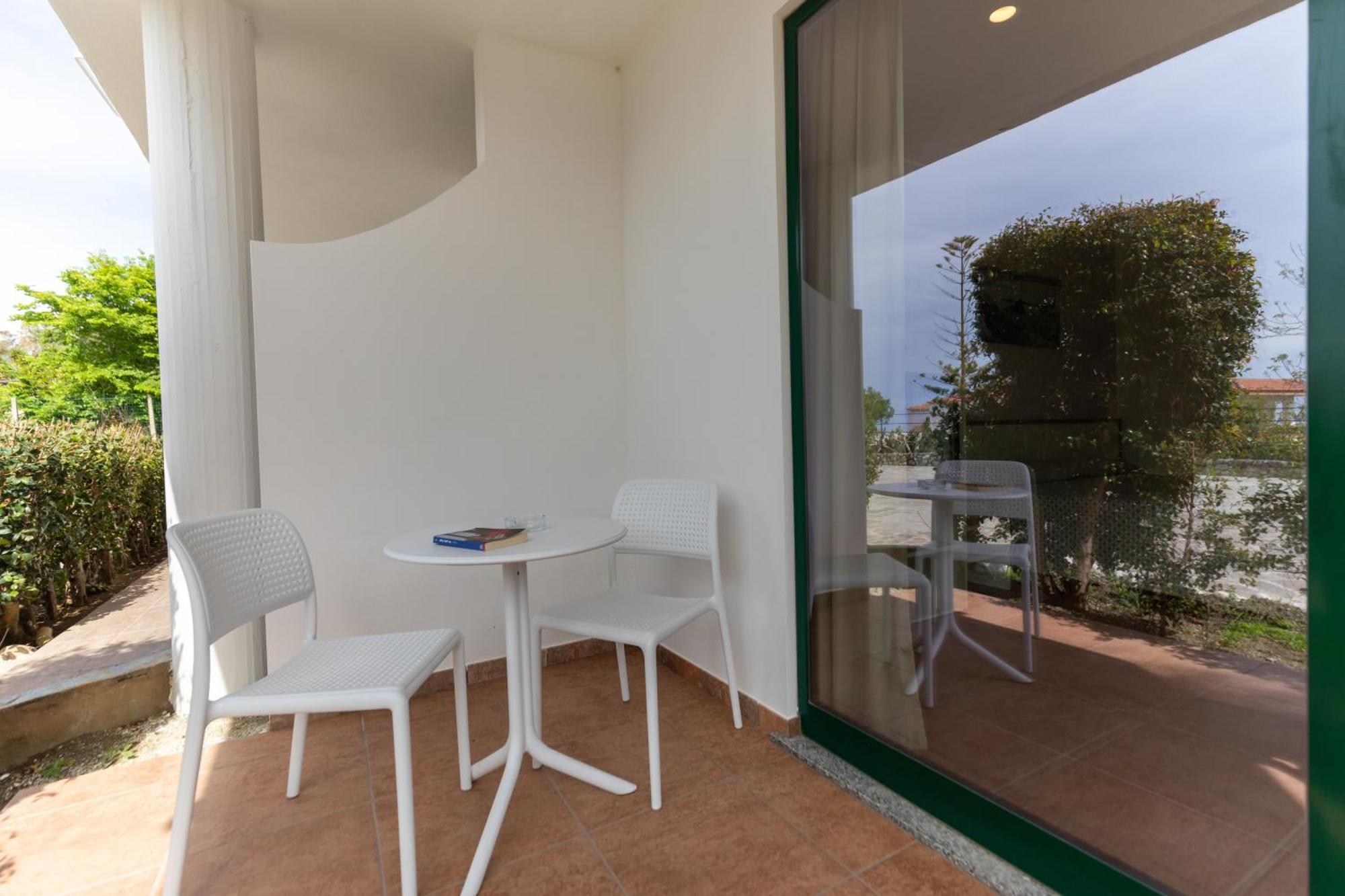 Hotel Marinella Capo Vaticano Exterior foto